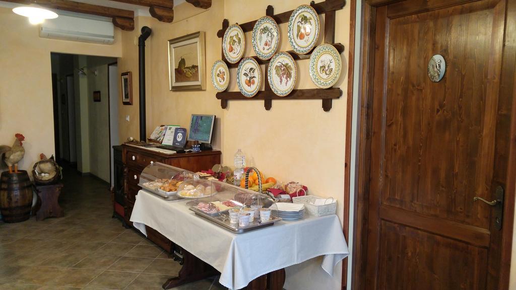 Al Pic De Corone Bed & Breakfast Terzo d' Aquileia ภายนอก รูปภาพ