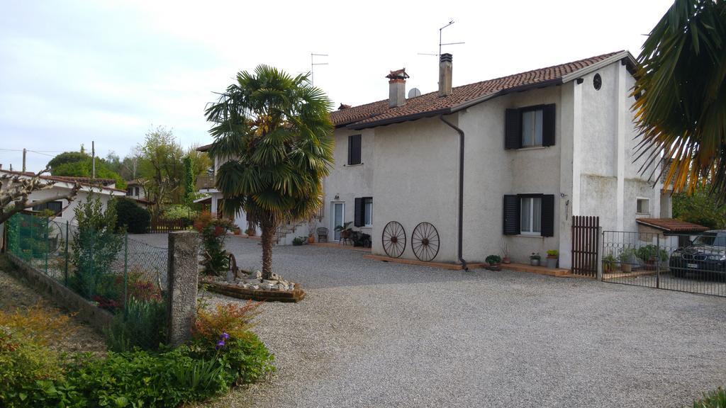 Al Pic De Corone Bed & Breakfast Terzo d' Aquileia ภายนอก รูปภาพ