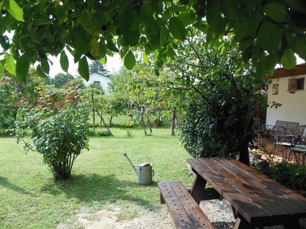 Al Pic De Corone Bed & Breakfast Terzo d' Aquileia ภายนอก รูปภาพ