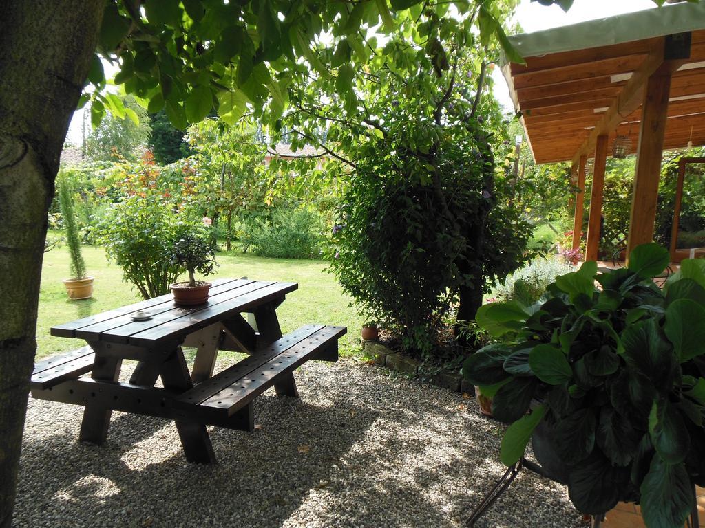 Al Pic De Corone Bed & Breakfast Terzo d' Aquileia ภายนอก รูปภาพ