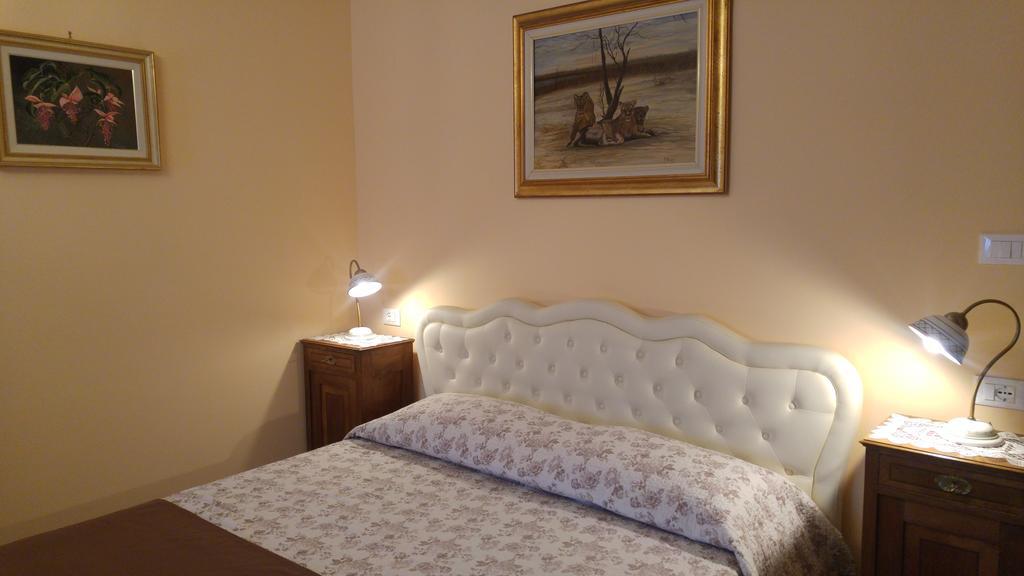 Al Pic De Corone Bed & Breakfast Terzo d' Aquileia ภายนอก รูปภาพ